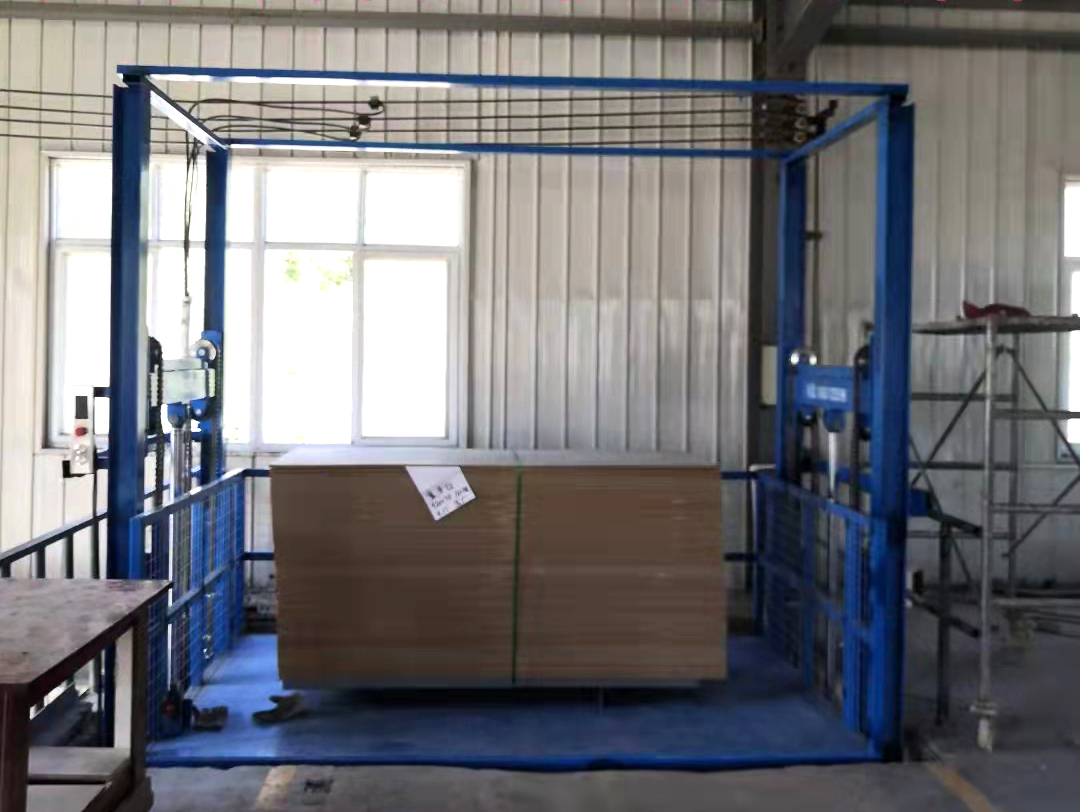 液壓升降機貨梯